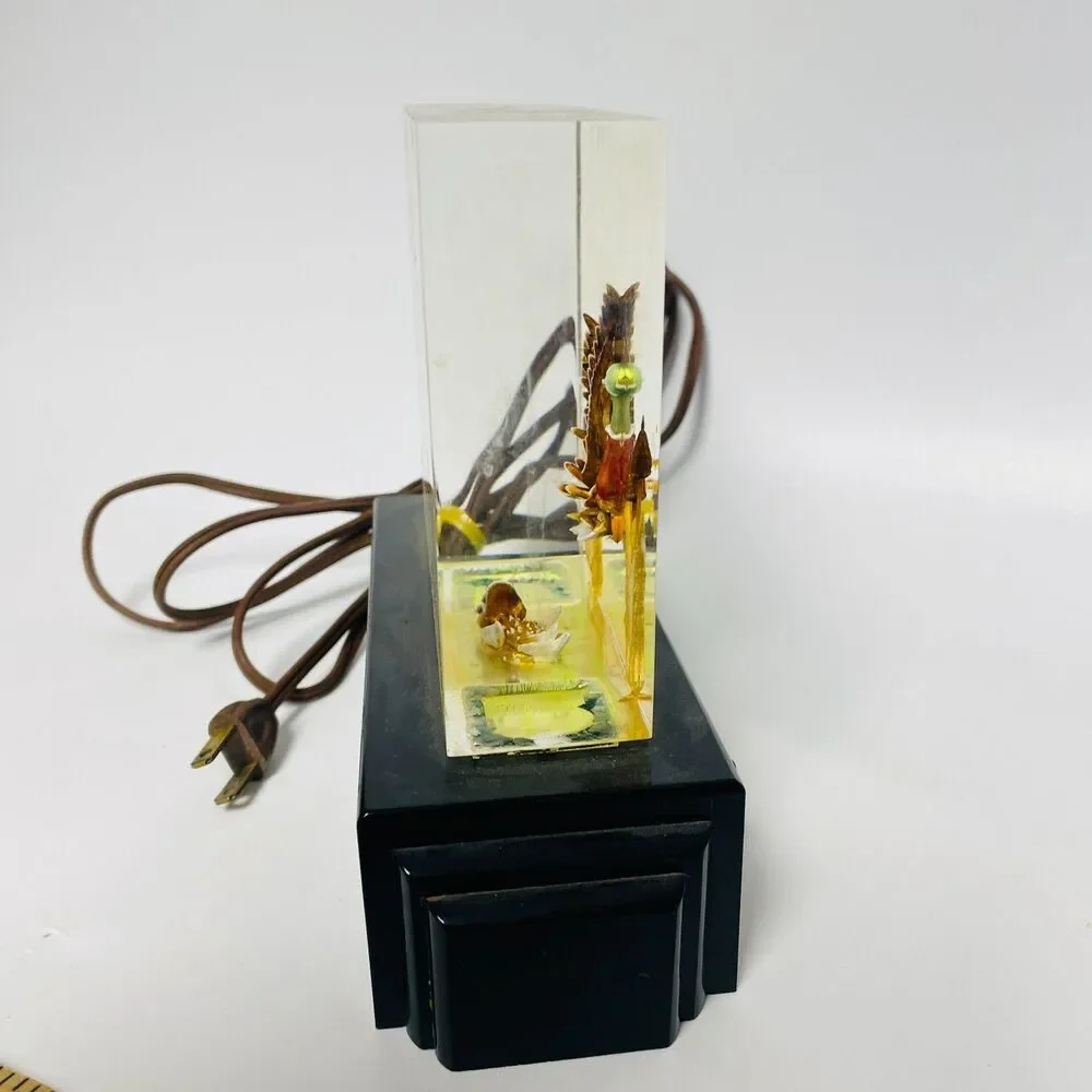 Flying Duck Mallard VTG TV Lamp Thompson Plasticraft Acrylic Lucite Art Deco MCM